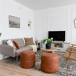 2 Spacieux Lit King Verdun Parking Gratuit Appartement *